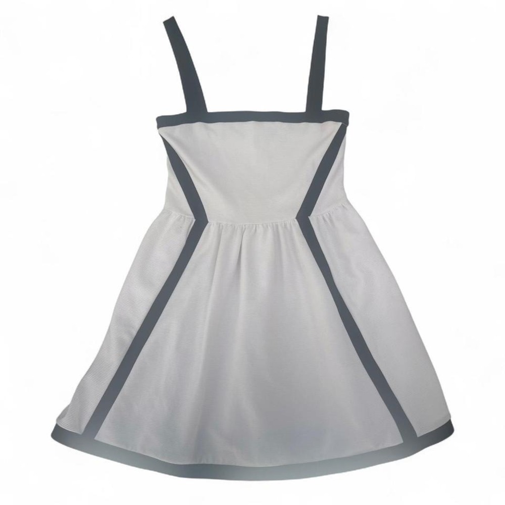 Juicy‎ couture white and black dress